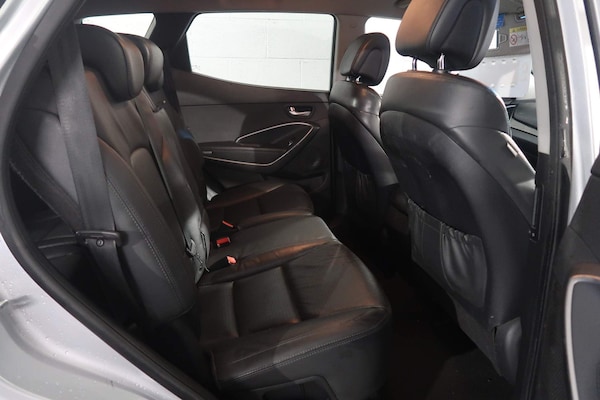 Used Hyundai Santa Fe 2014 for sale - 73917112: Photo 8