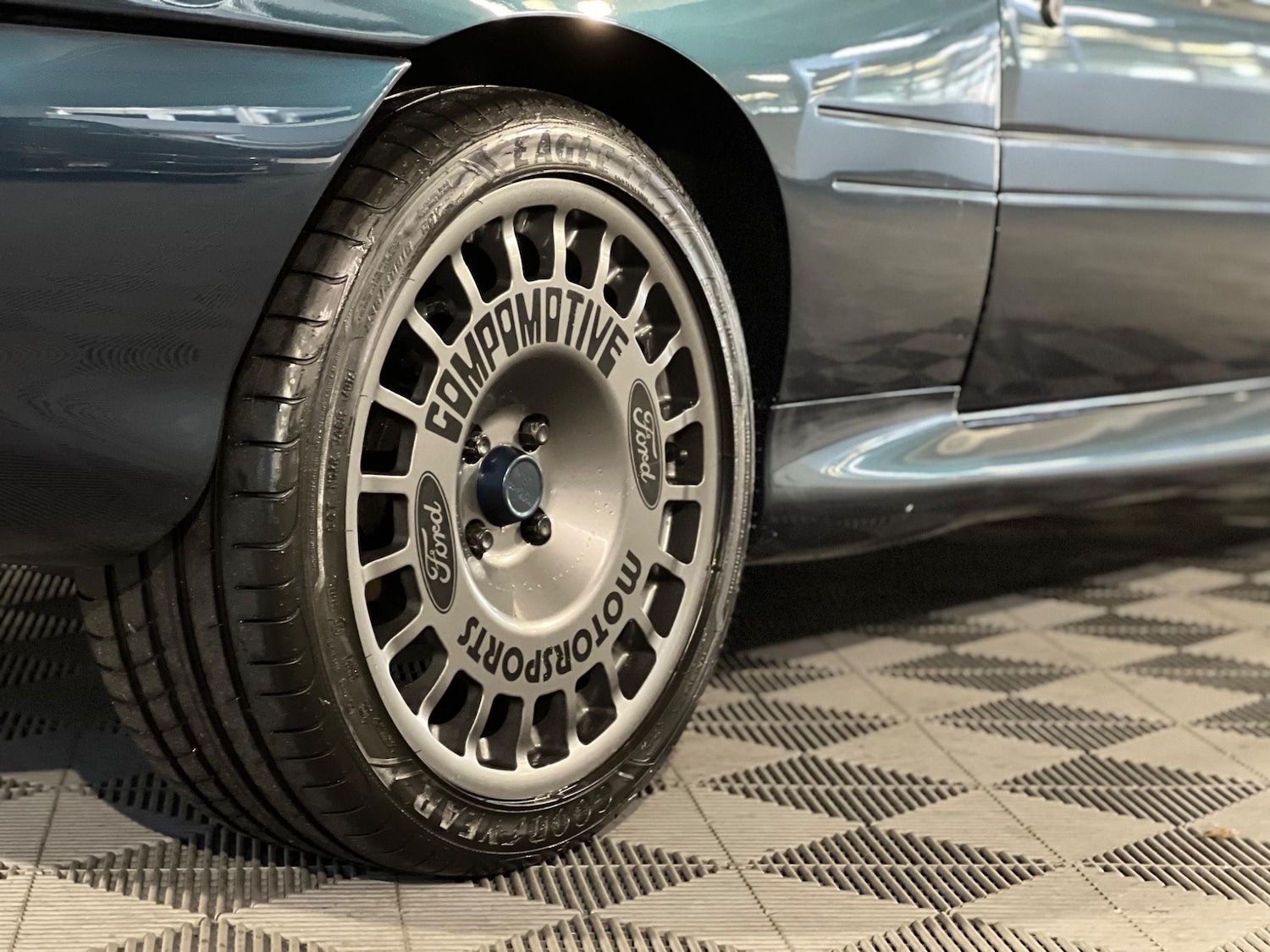 Used Ford Escort 1995 for sale - 76997133: Photo 28