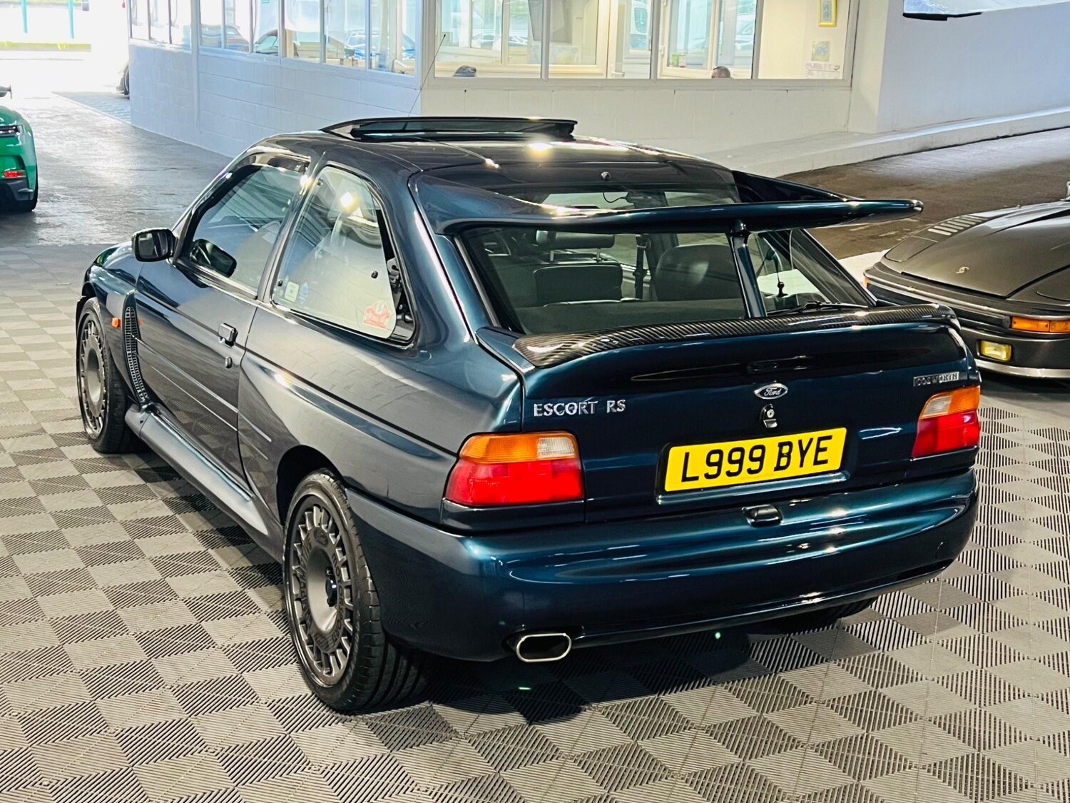 Used Ford Escort 1995 for sale - 76997133: Photo 31