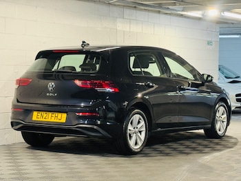 Used Volkswagen Golf 2021 for sale - 76349642: Photo