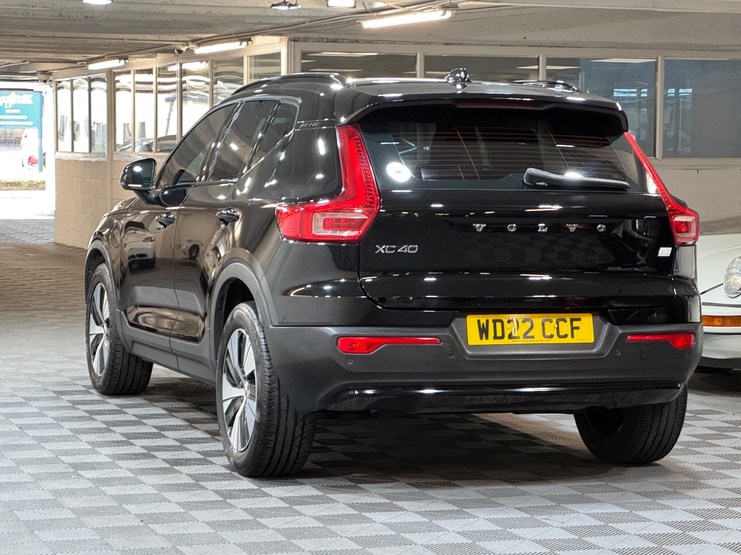 Used Volvo XC40 2022 for sale - 78170172: Photo 3