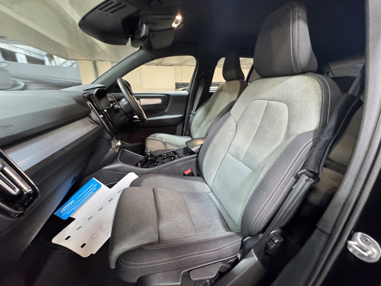 Used Volvo XC40 2022 for sale - 78170172: Photo 9