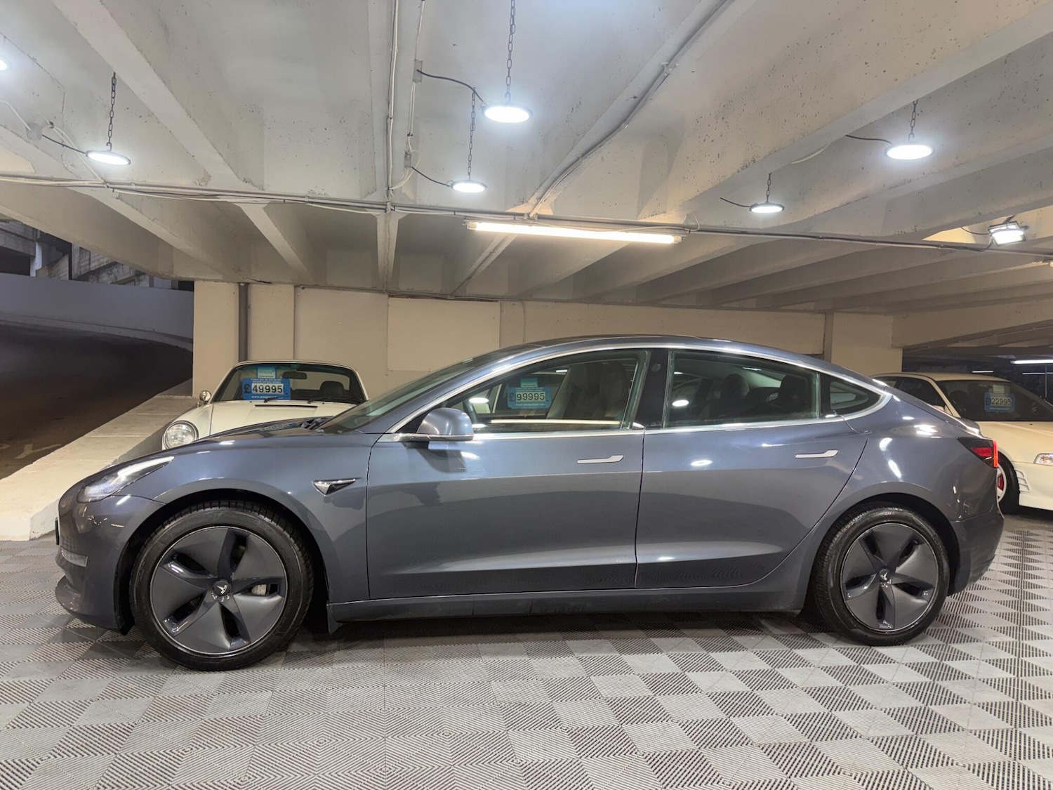 Used Tesla Model 3 2020 for sale - 77455713: Photo 2