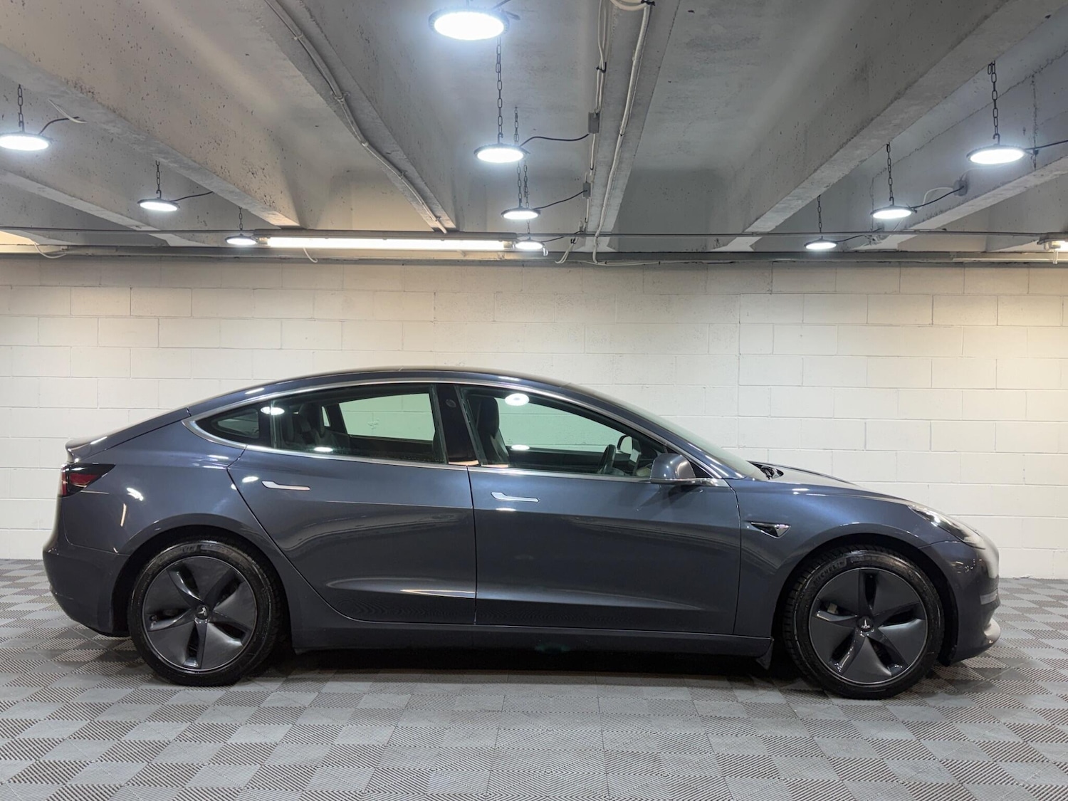 Used Tesla Model 3 2020 for sale - 77455713: Photo 5