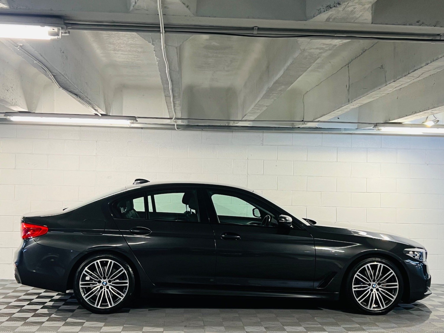 Used BMW 5 Series 2018 for sale - 76991827: Photo 5