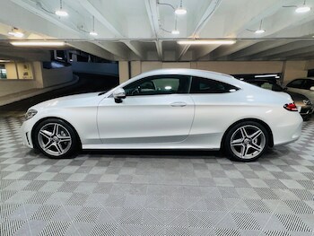 Used Mercedes-Benz C Class 2019 for sale - 77305869: Photo