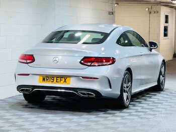 Used Mercedes-Benz C Class 2019 for sale - 77305869: Photo