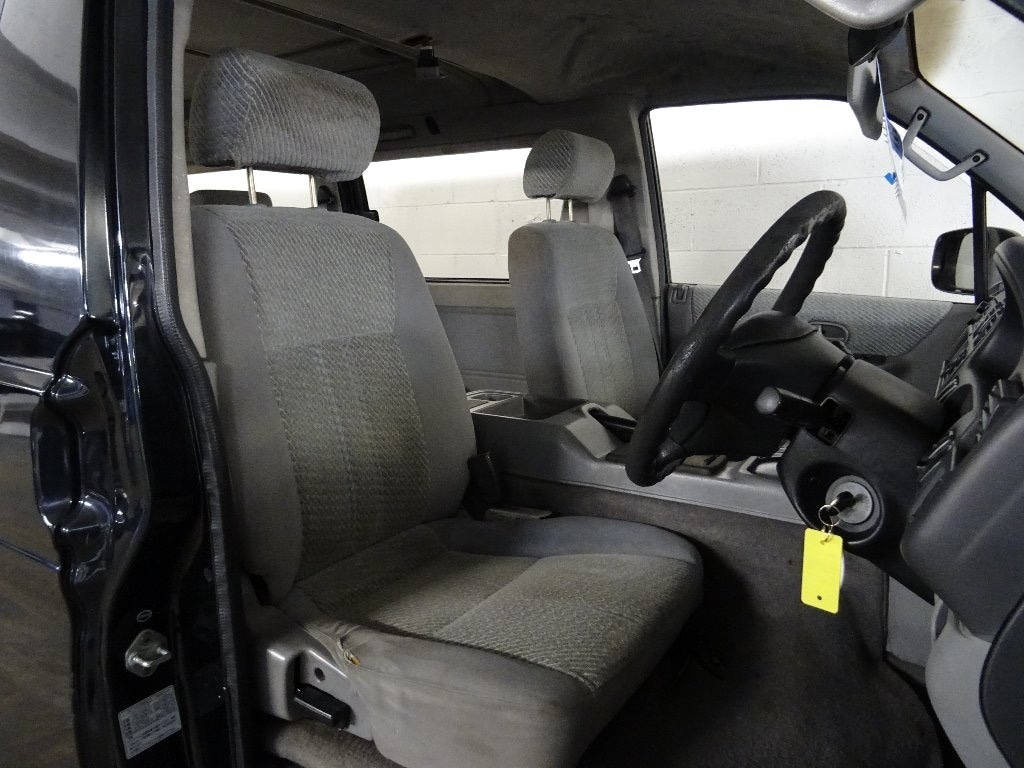 Used Mazda Bongo for sale - 76538113: Photo 6