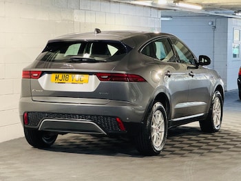 Used Jaguar E-Pace 2018 for sale - 75681869: Photo
