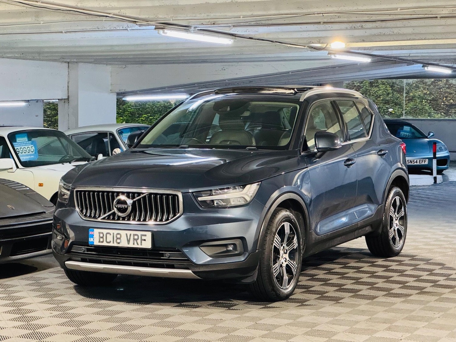 Used Volvo XC40 2018 for sale - 76336442: Photo 6