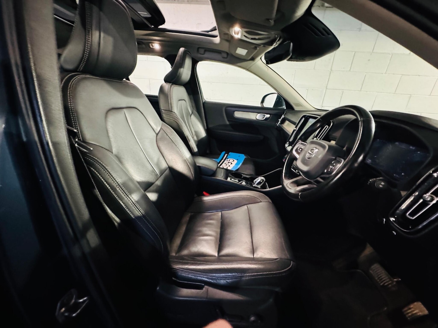 Used Volvo XC40 2018 for sale - 76336442: Photo 7