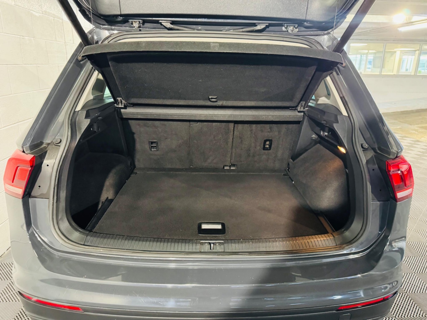 Used Volkswagen Tiguan 2019 for sale - 76031868: Photo 12