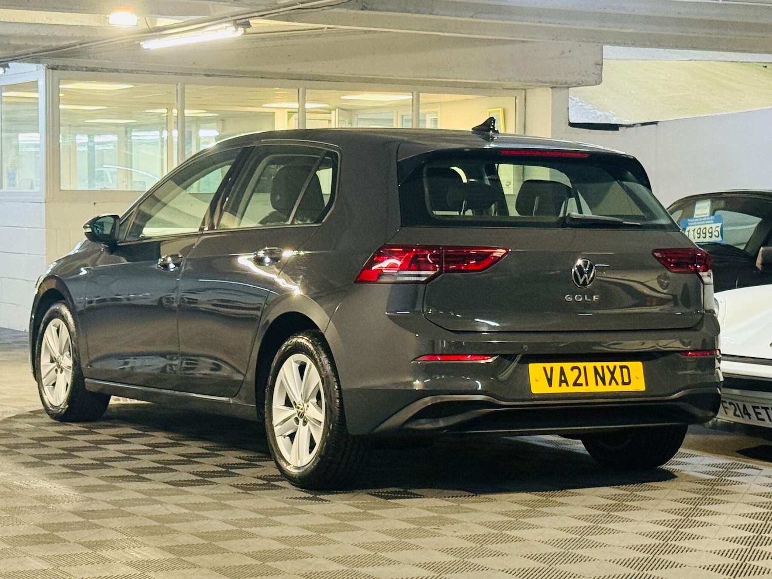 Used Volkswagen Golf for sale - 76550719: Photo 3