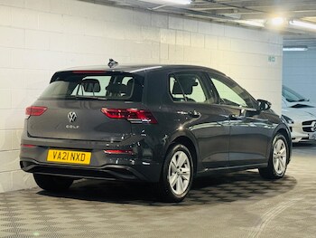 Used Volkswagen Golf 2021 for sale - 76550719: Photo