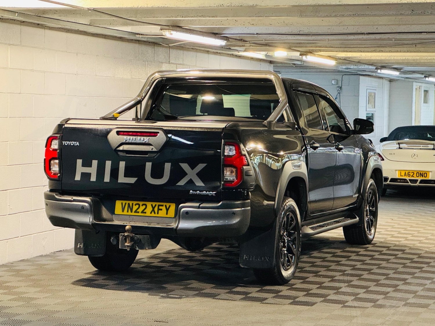 Used Toyota Hilux 2022 for sale - 76667243: Photo 4