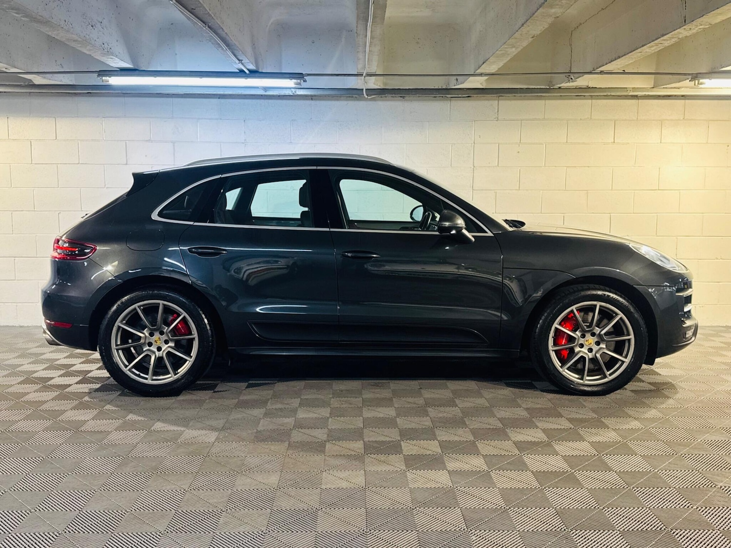 Used Porsche Macan 2017 for sale - 77040989: Photo 5