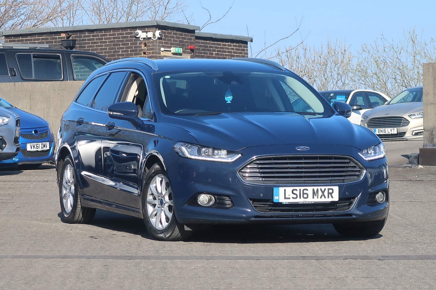 Used Ford Mondeo 2016 for sale - 76996391: Photo 6
