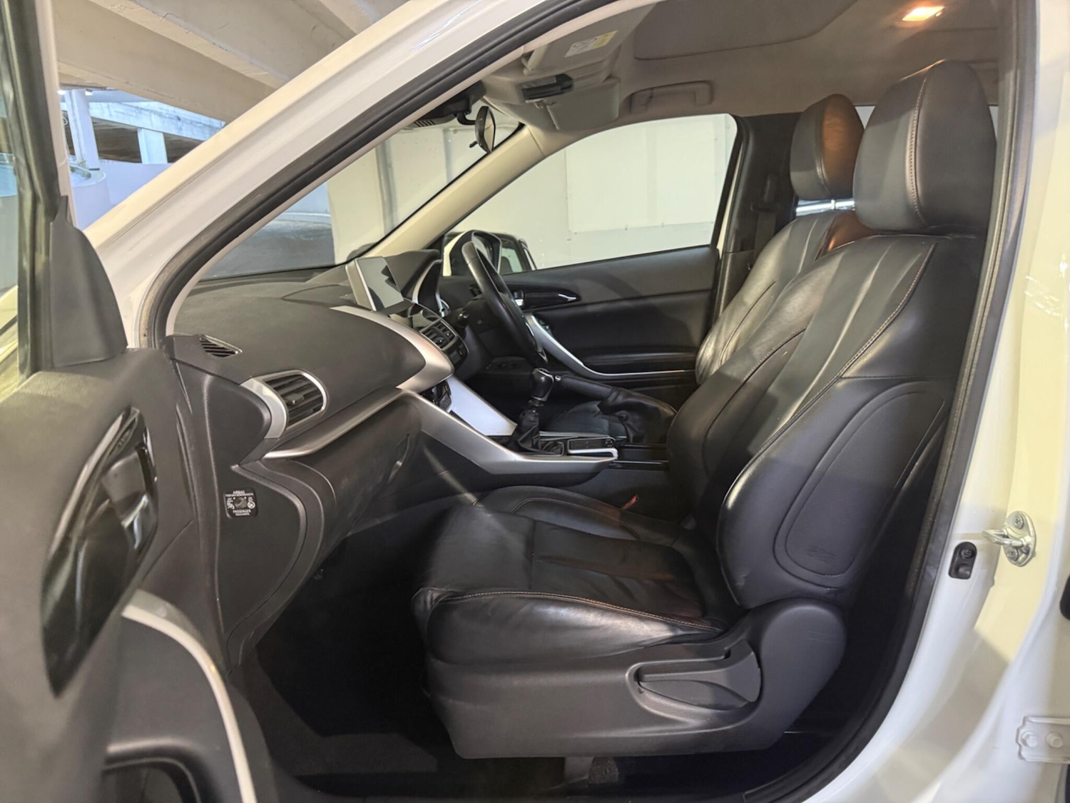 Used Mitsubishi Eclipse Cross 2018 for sale - 76975742: Photo 9