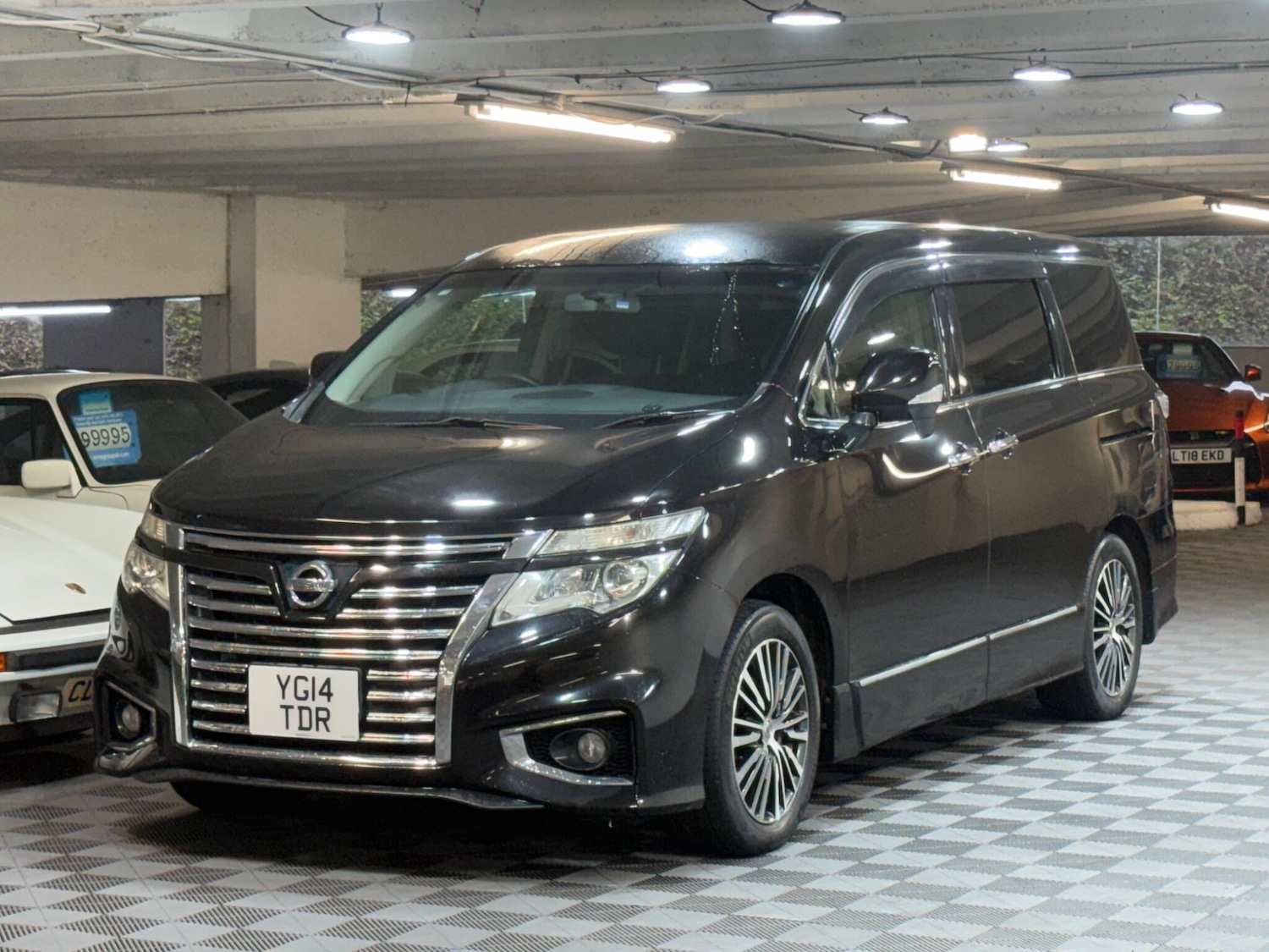Used Nissan Elgrand 2026 for sale - 77203683: Photo 6