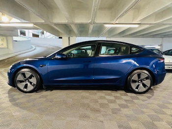 Used Tesla Model 3 2021 for sale - 75600250: Photo
