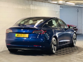 Used Tesla Model 3 2021 for sale - 75600250: Photo