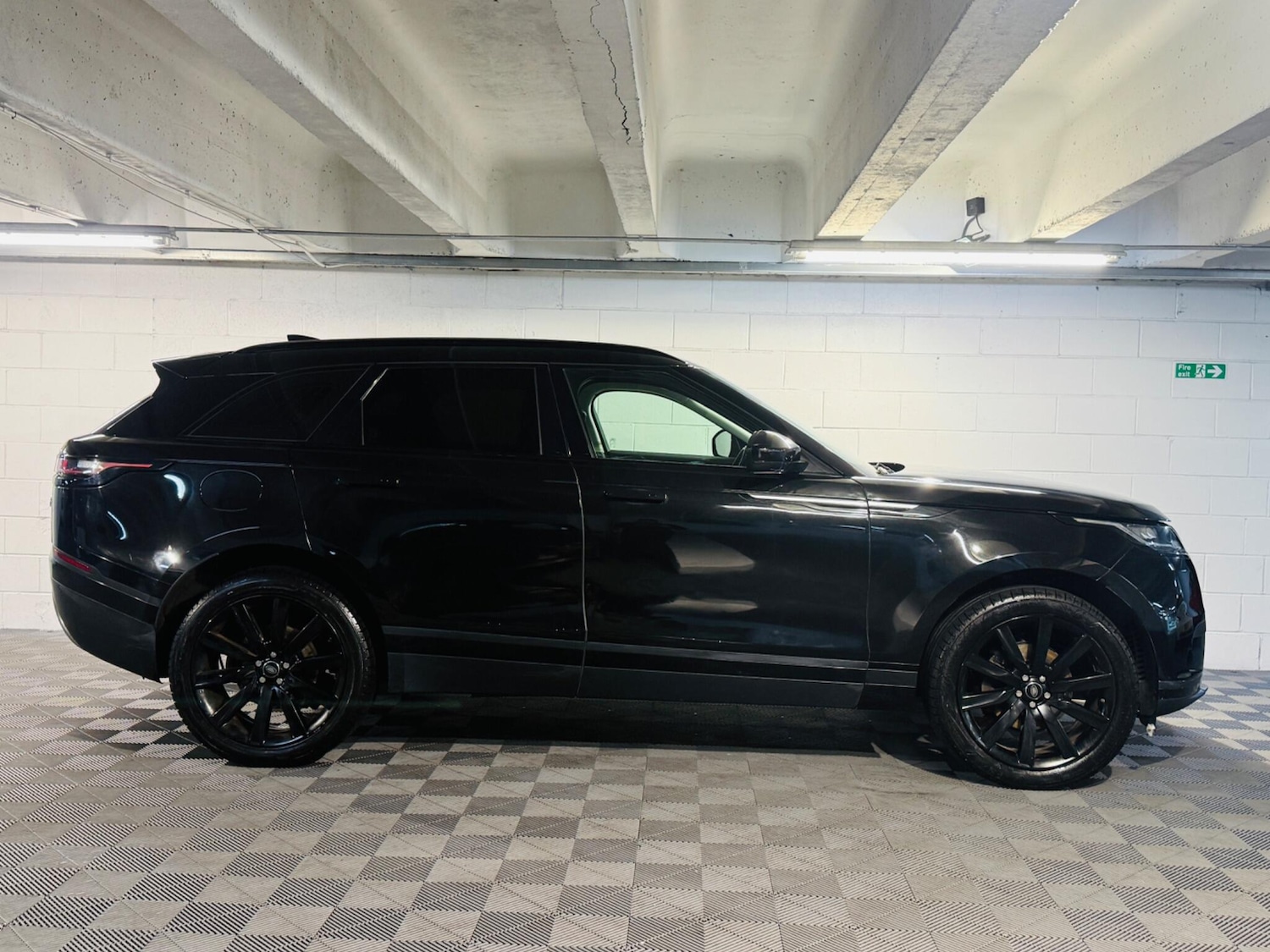 Used Land Rover Range Rover Velar 2019 for sale - 76109515: Photo 5