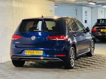 Used Volkswagen Golf 2019 for sale - 76964414: Photo