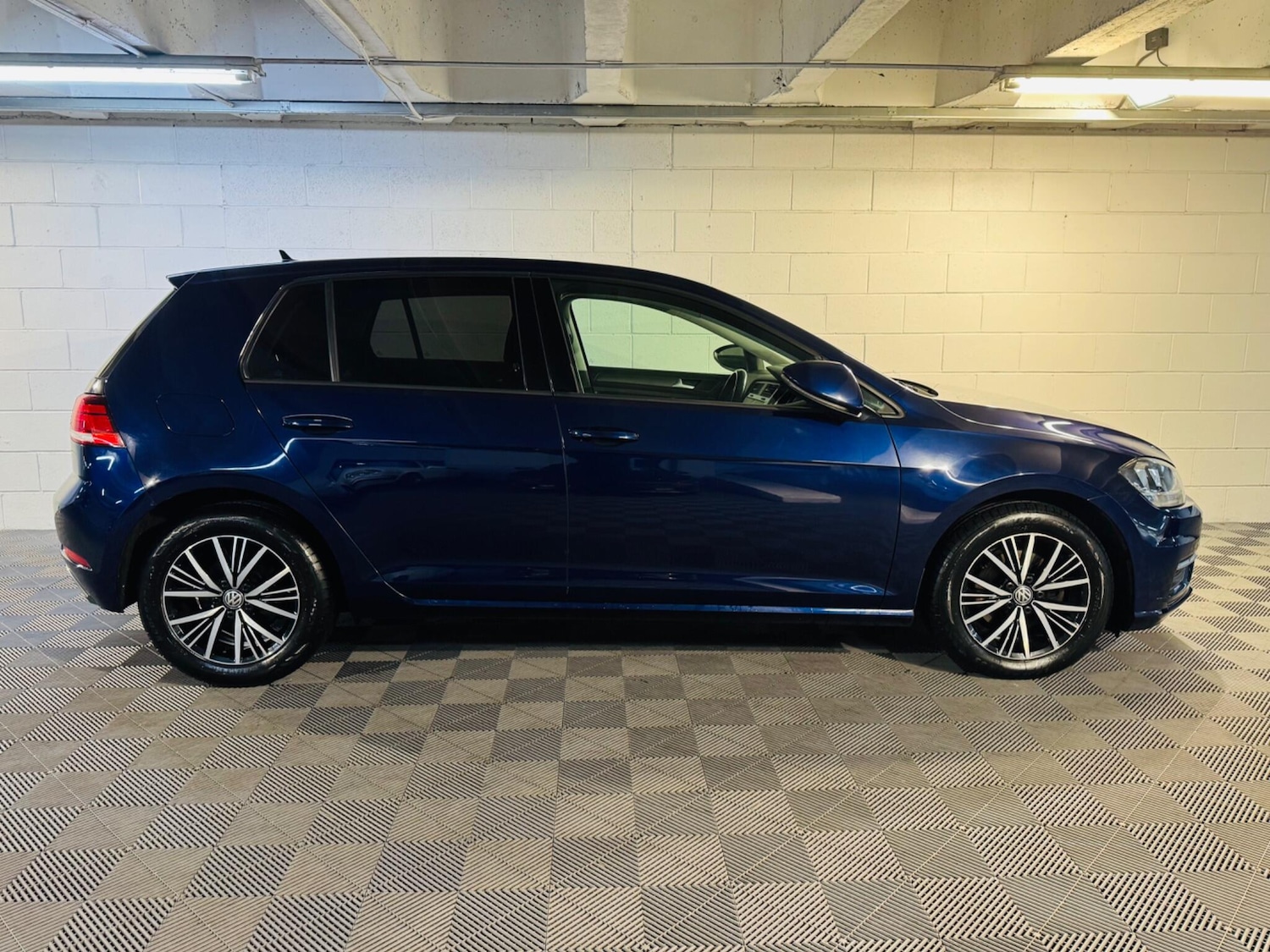 Used Volkswagen Golf 2019 for sale - 76964414: Photo 5