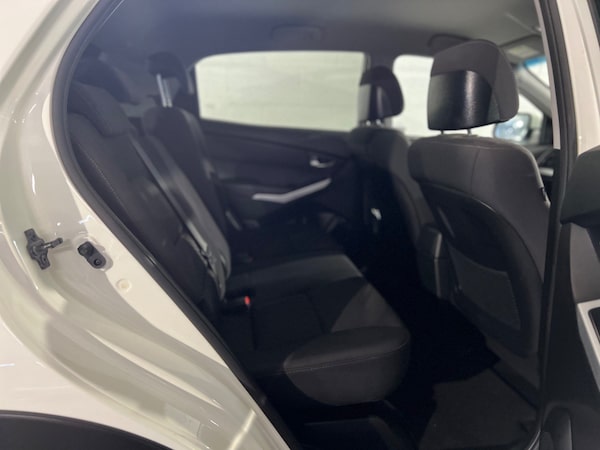 Used Ssangyong Korando 2015 for sale - 73133273: Photo 11