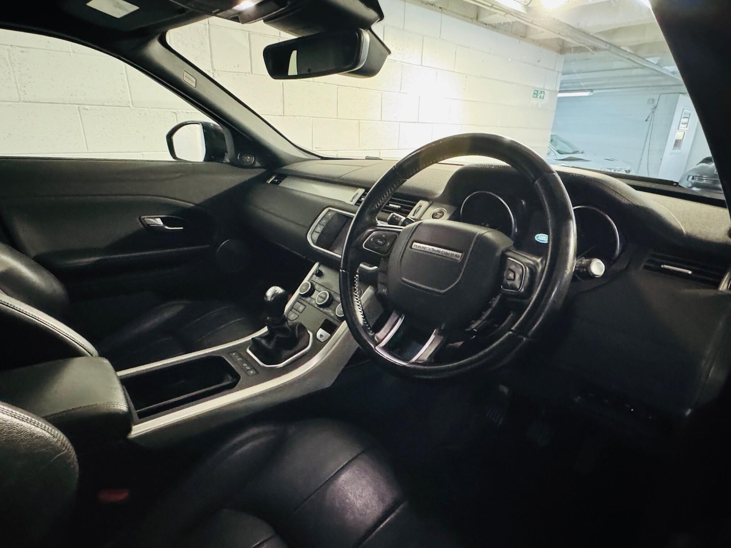 Used Land Rover Range Rover Evoque 2015 for sale - 76440930: Photo 8