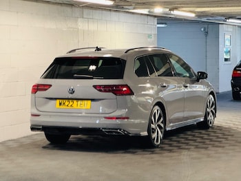 Used Volkswagen Golf 2022 for sale - 75563356: Photo