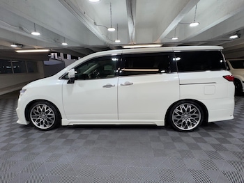 Used Nissan Elgrand 2015 for sale - 78822049: Photo