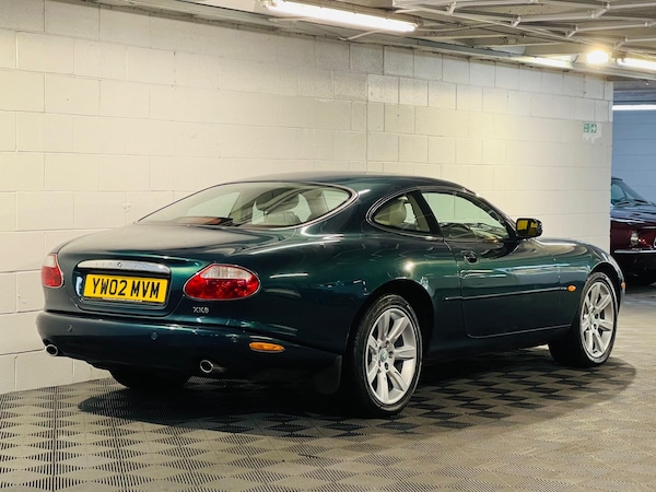 Used Jaguar XK8 2002 for sale - 73133422: Photo 4