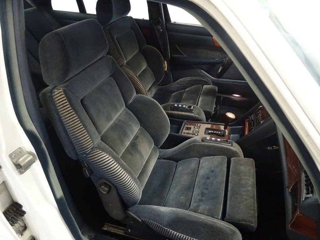 Used Mercedes-Benz 500 for sale - 77029330: Photo 15