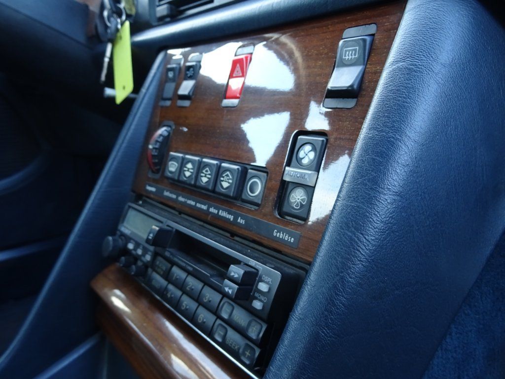 Used Mercedes-Benz 500 for sale - 77029330: Photo 19