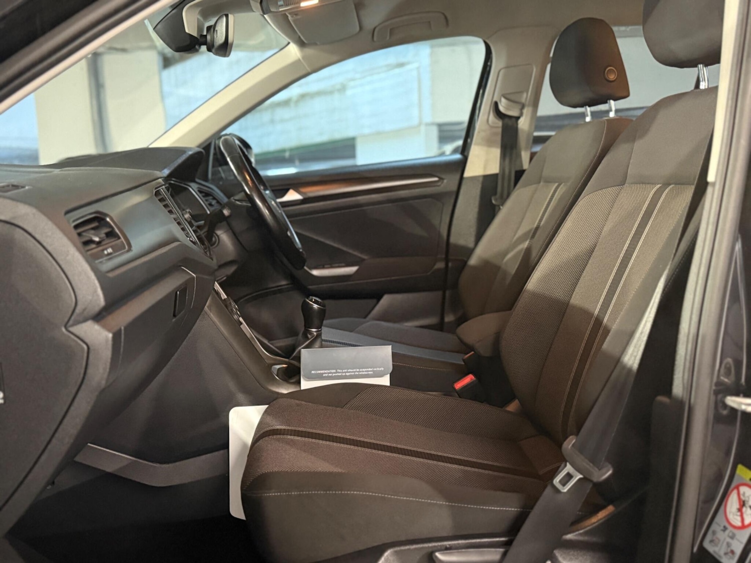 Used Volkswagen T-Roc 2019 for sale - 76109786: Photo 10