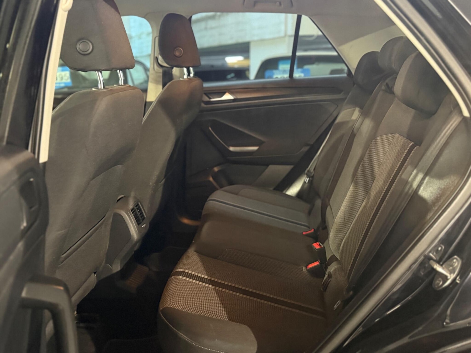 Used Volkswagen T-Roc 2019 for sale - 76109786: Photo 12