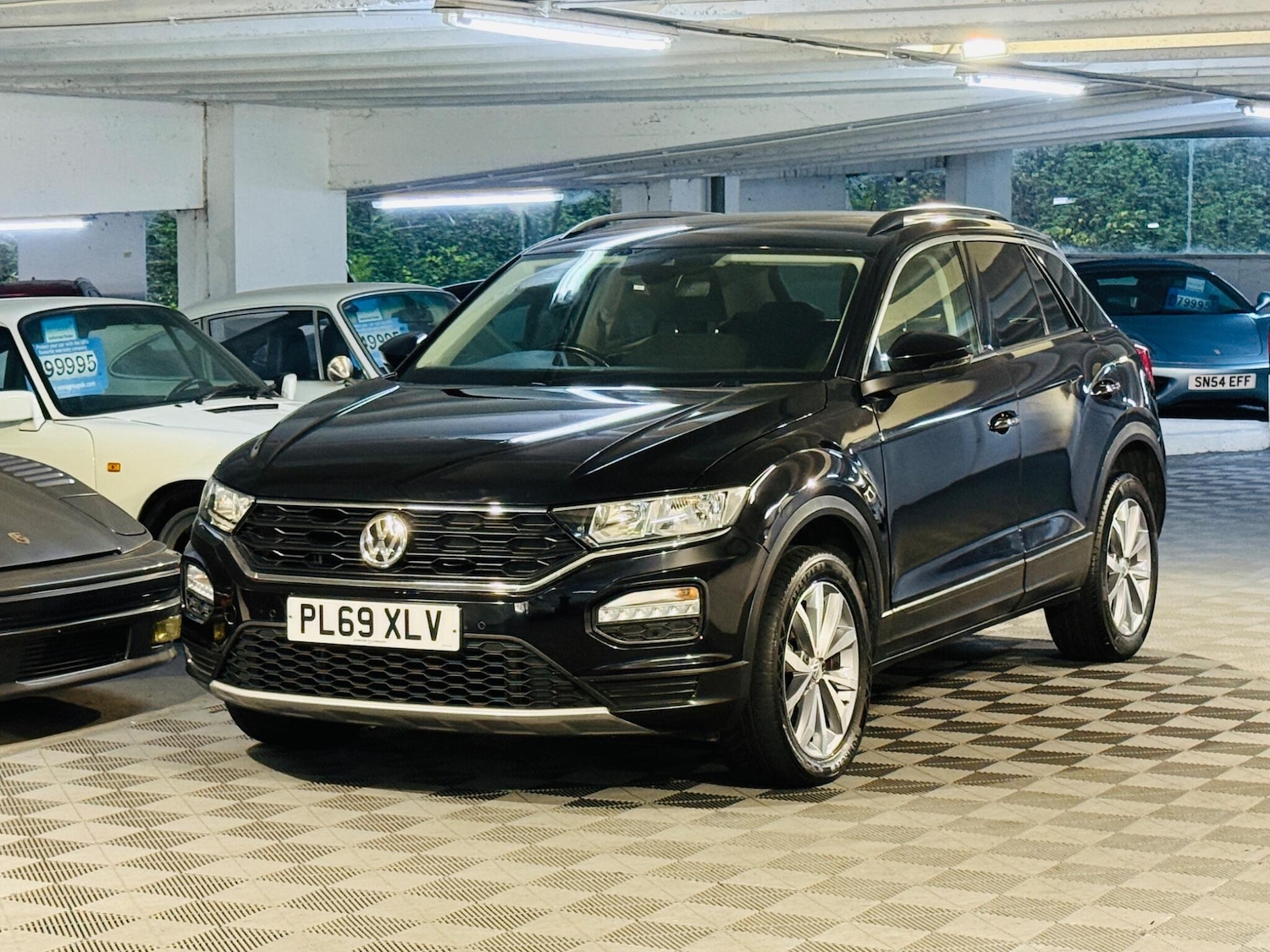 Used Volkswagen T-Roc 2019 for sale - 76109786: Photo 6