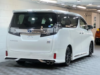 Used Toyota Vellfire 2015 for sale - 78822130: Photo
