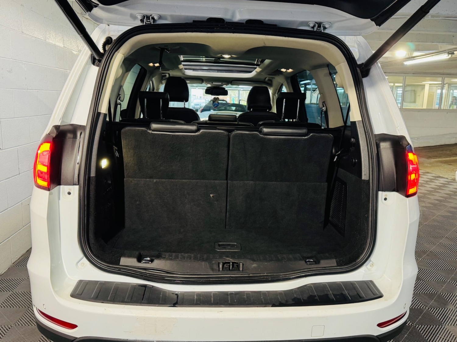 Used Ford Galaxy for sale - 77824184: Photo 12