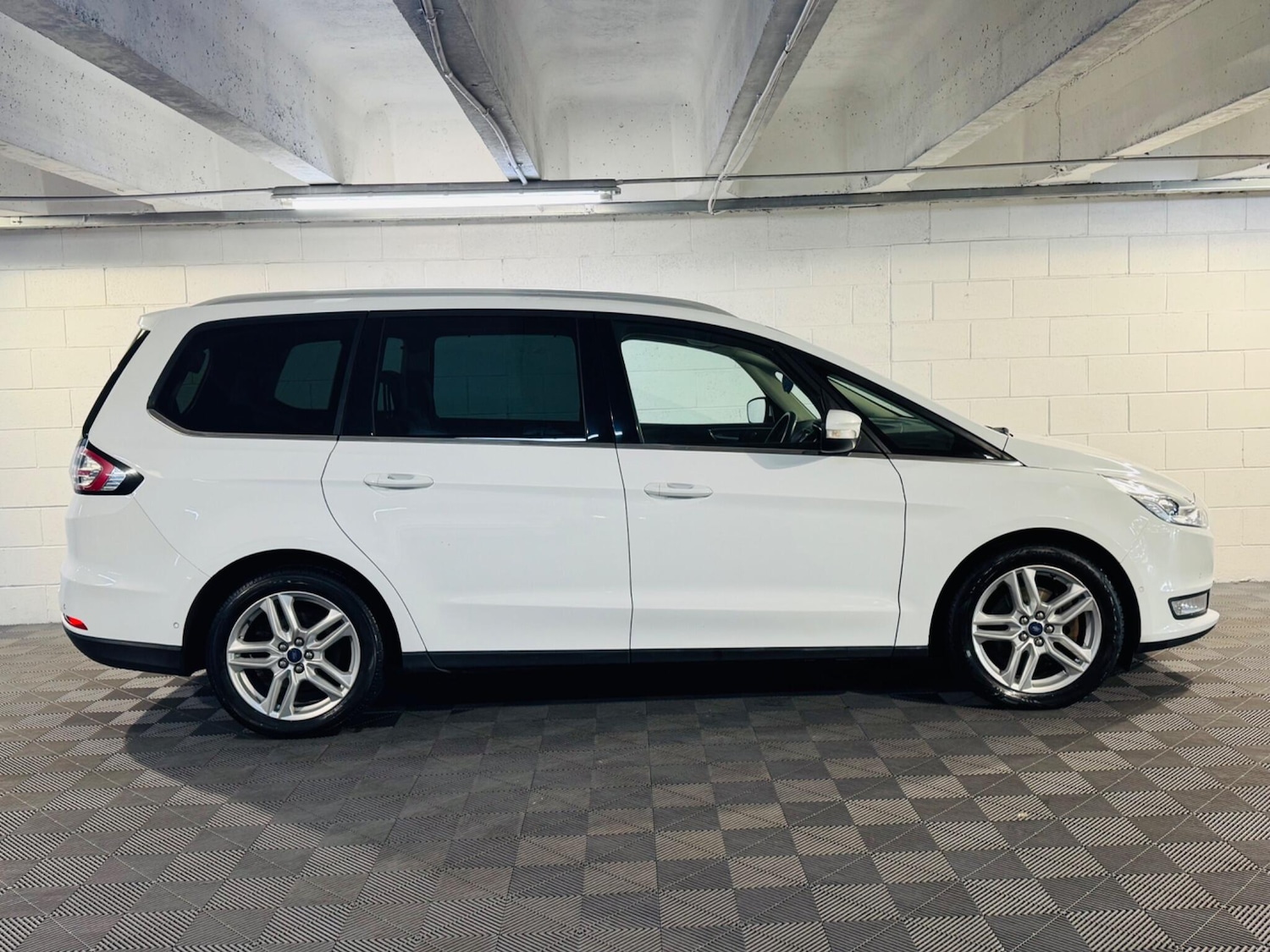 Used Ford Galaxy for sale - 77824184: Photo 5