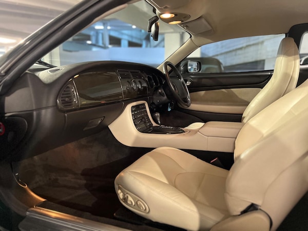 Used Jaguar XK8 1998 for sale - 73133447: Photo 10