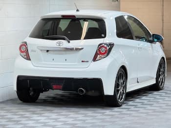 Used Toyota Vitz 2013 for sale - 79472118: Photo