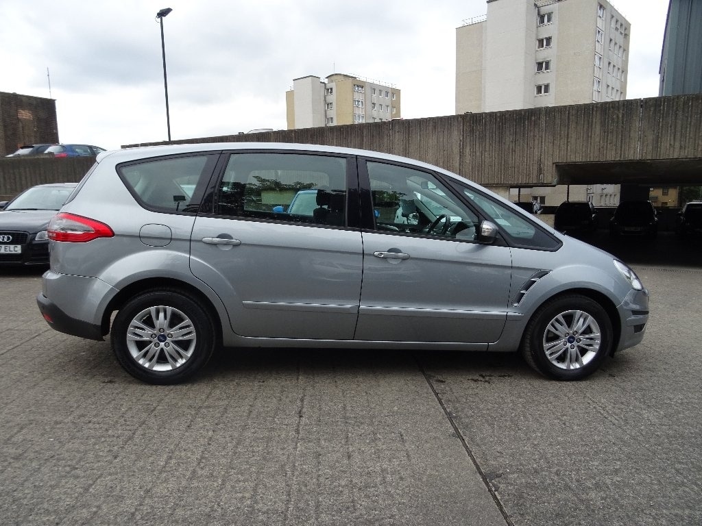 Used Ford S-Max 2012 for sale - 76988139: Photo 5