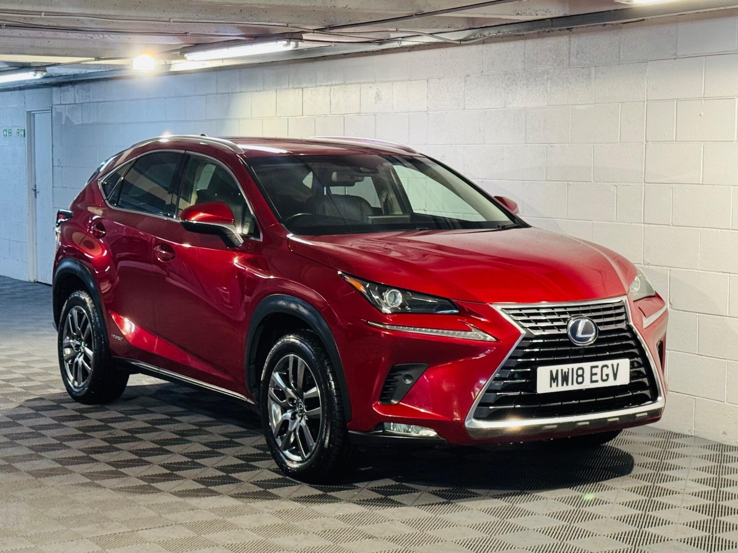 Used Lexus NX 2018 for sale - 76658566: Photo 1