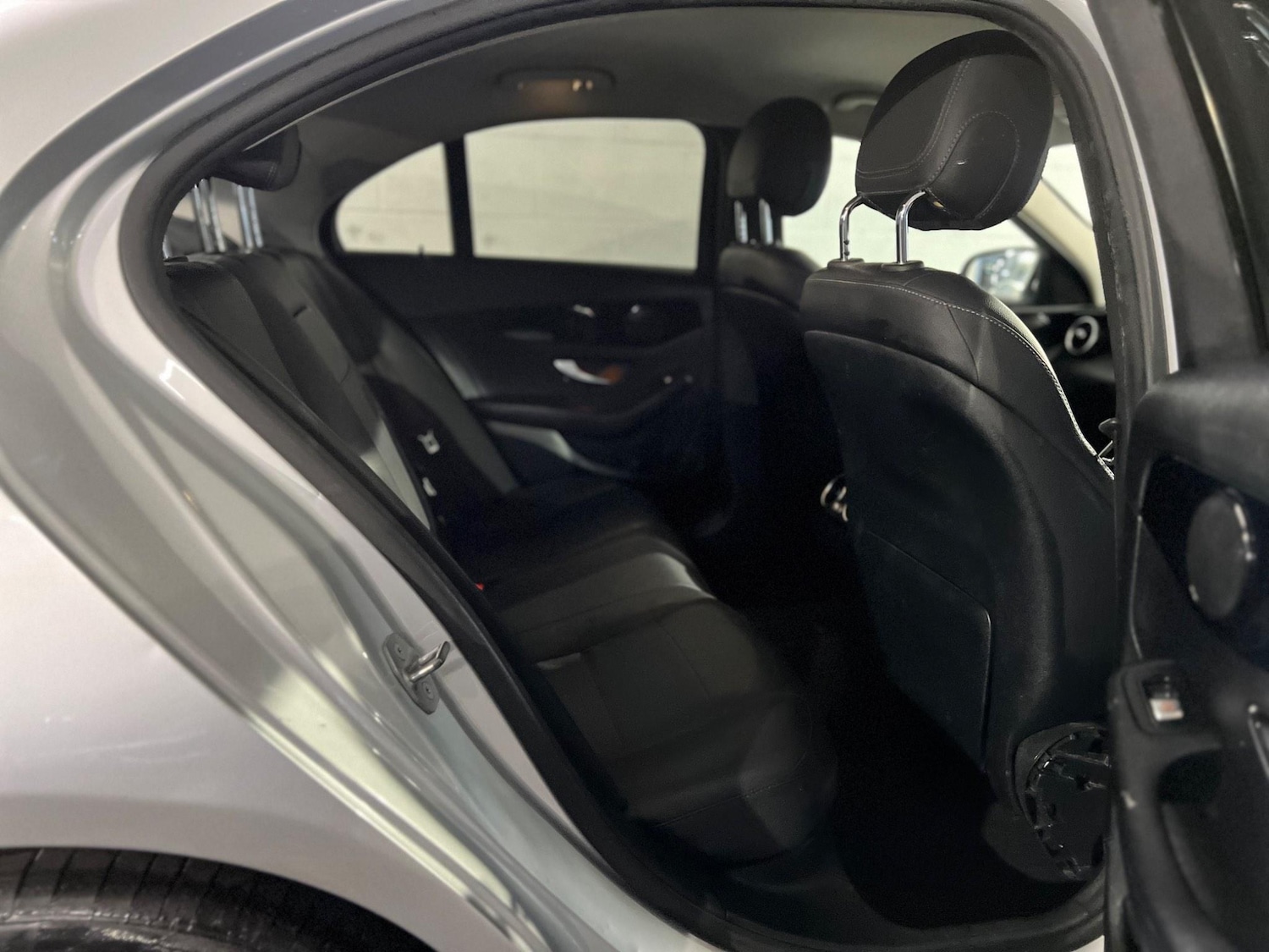 Used Mercedes-Benz C Class 2019 for sale - 76988773: Photo 11