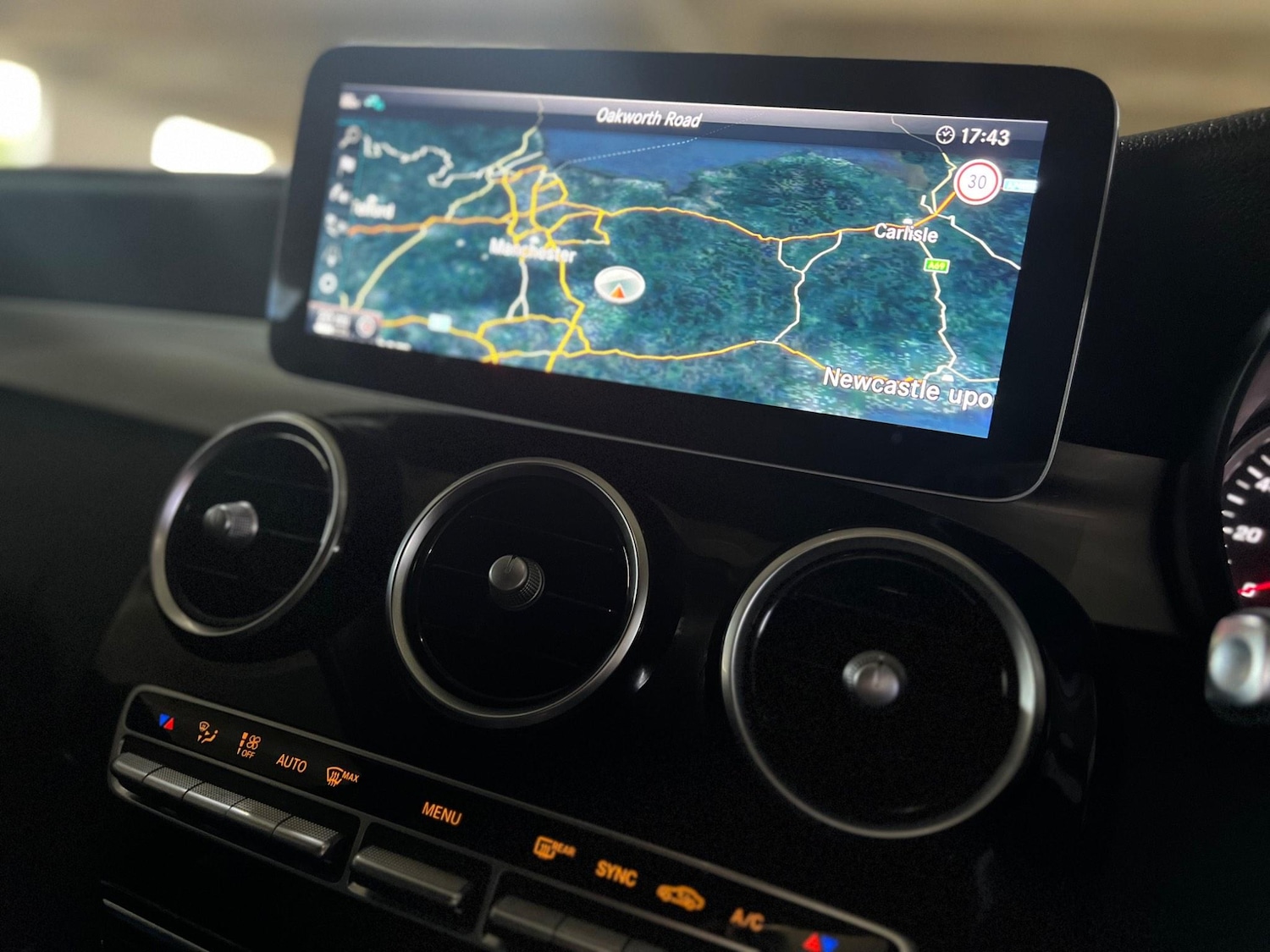 Used Mercedes-Benz C Class 2019 for sale - 76988773: Photo 13