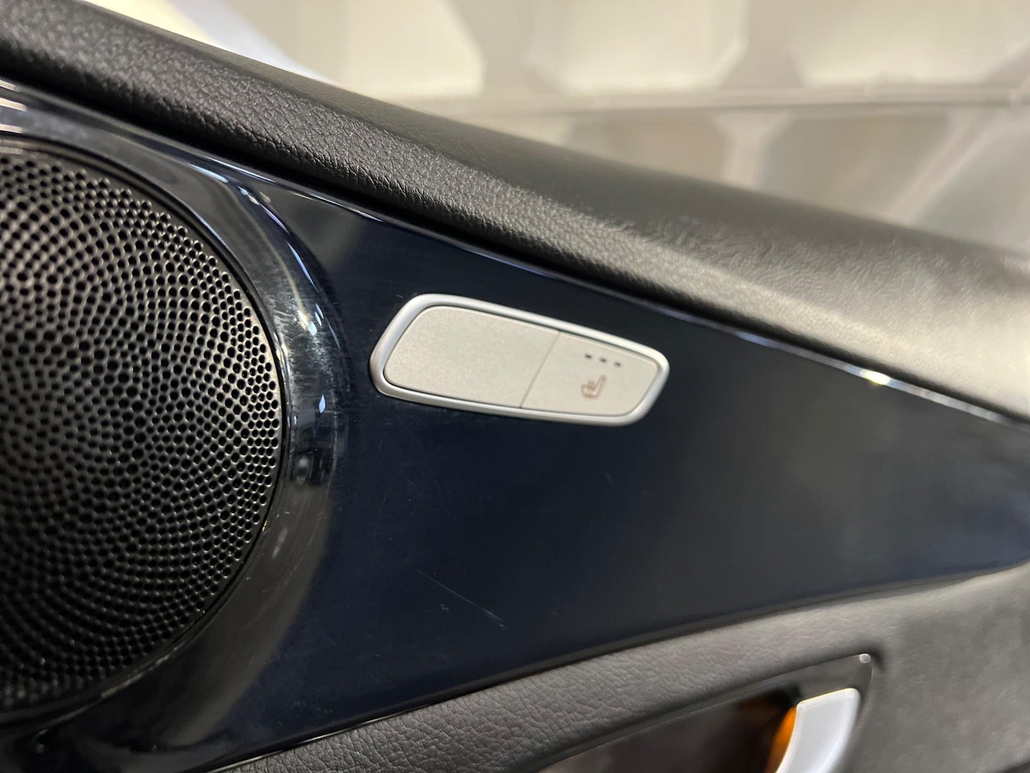 Used Mercedes-Benz C Class 2019 for sale - 76988773: Photo 15