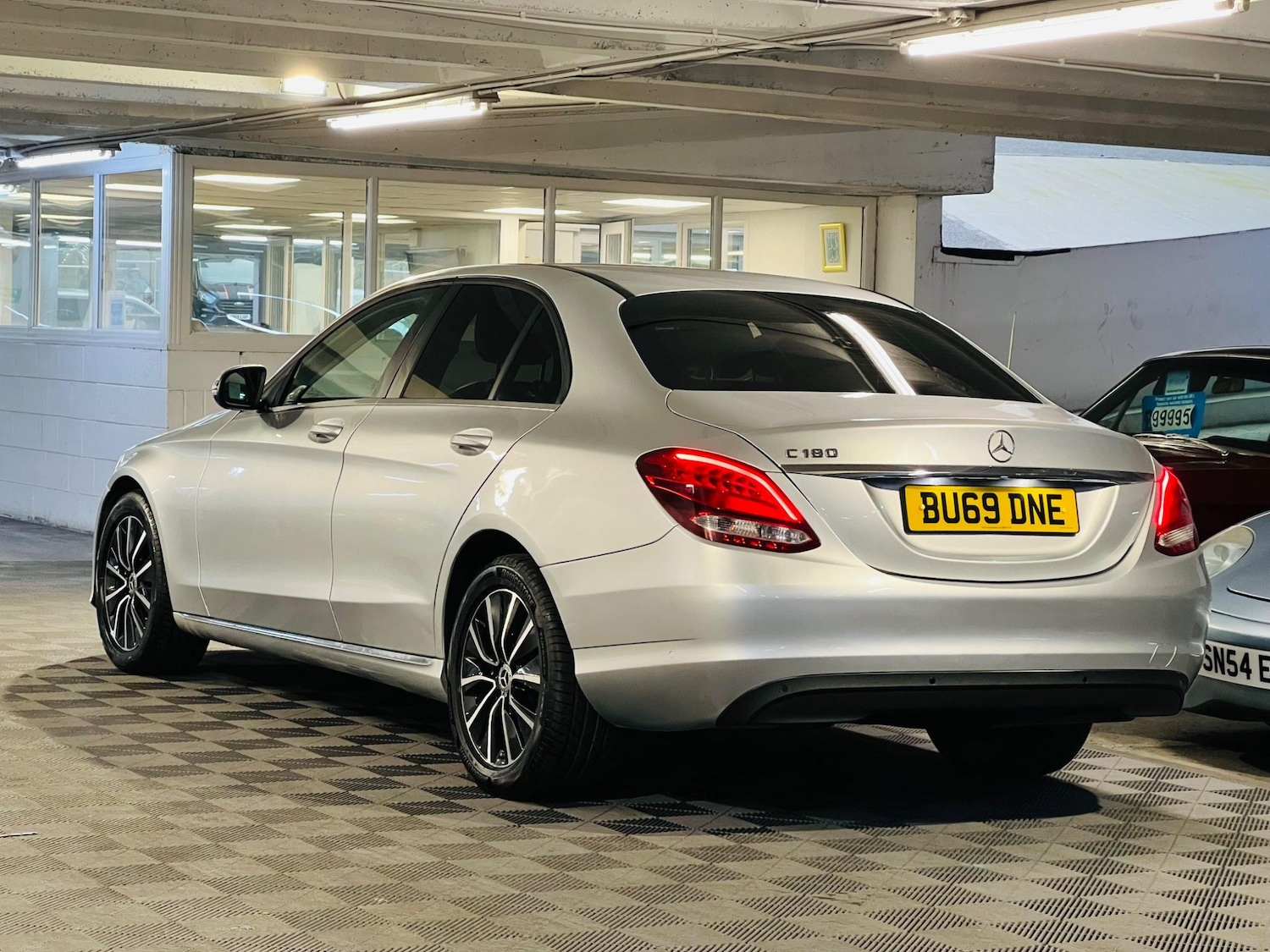 Used Mercedes-Benz C Class 2019 for sale - 76988773: Photo 3