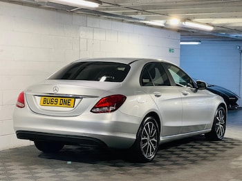 Used Mercedes-Benz C Class 2019 for sale - 76988773: Photo